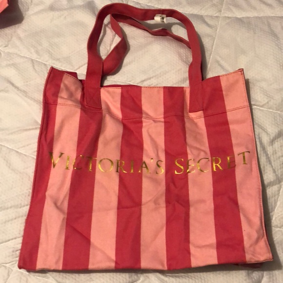 Victoria’s Secret new bag - Picture 2 of 5